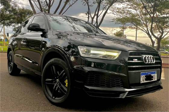 AUDI Q3 2018
