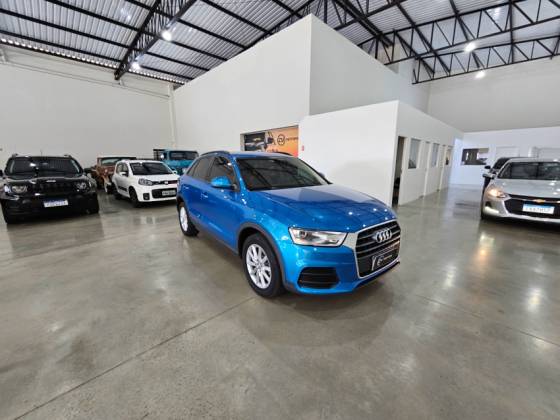 AUDI Q3 2019
