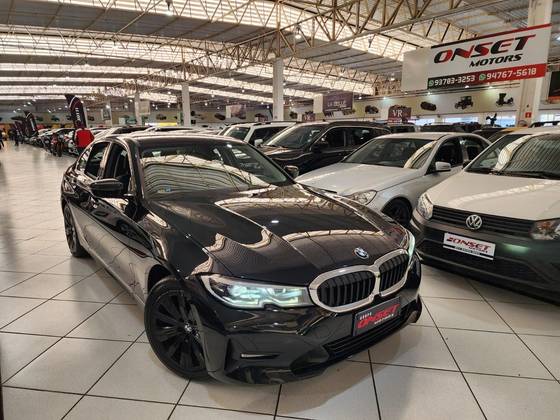 BMW 320i 2022