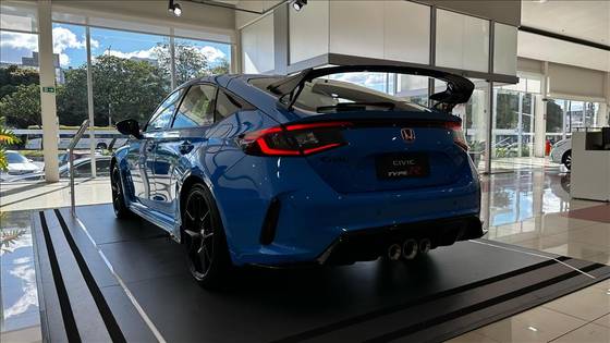 HONDA CIVIC 2024