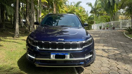 JEEP COMMANDER 2022