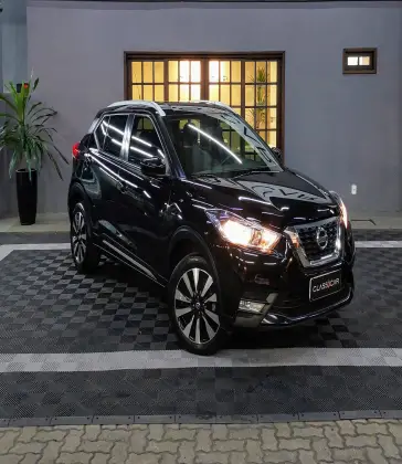 NISSAN KICKS 2018