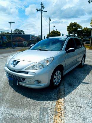PEUGEOT 207 2012