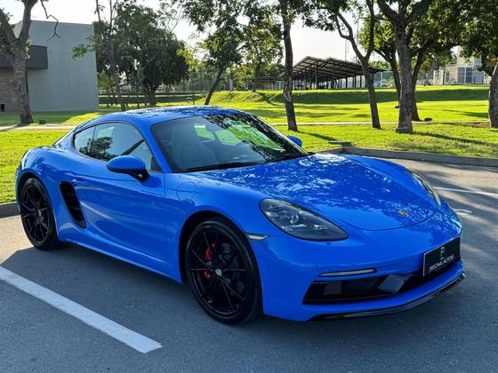 PORSCHE 718 2023