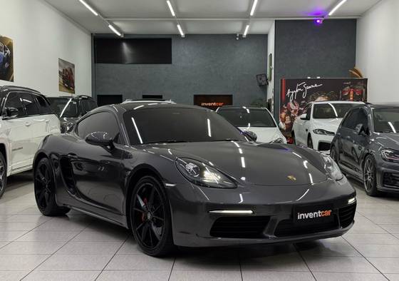 PORSCHE 718 2020