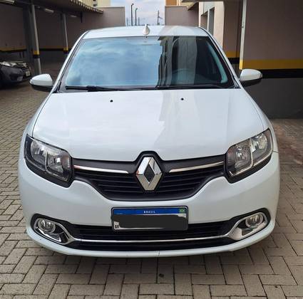 RENAULT LOGAN 2017