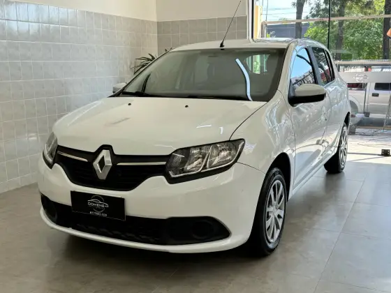 RENAULT SANDERO 2017