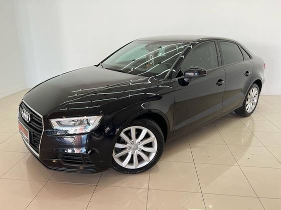 AUDI A3 2019
