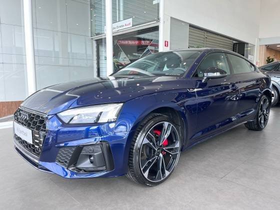 AUDI A5 2025