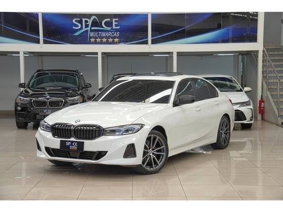 BMW 320i 2023