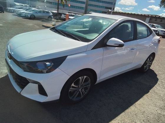 HYUNDAI HB20S 2024