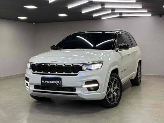 JEEP COMMANDER 2023