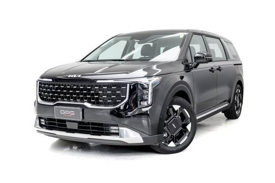 KIA CARNIVAL 2025