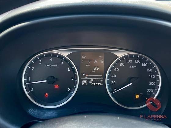 NISSAN KICKS 2024