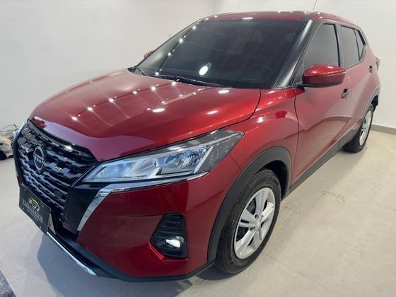 NISSAN KICKS 2024