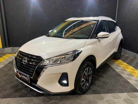 NISSAN KICKS 2024