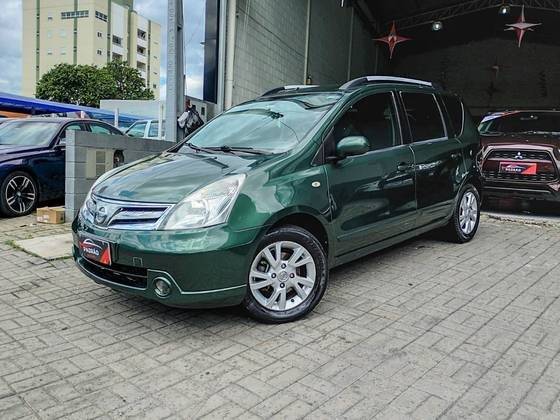NISSAN LIVINA 2014