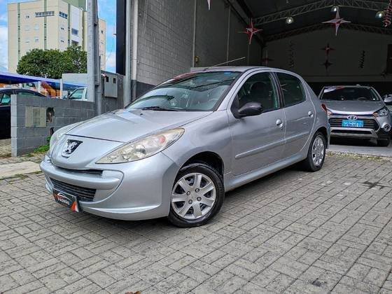 PEUGEOT 207 2014