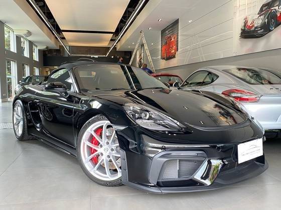 PORSCHE 718 2023
