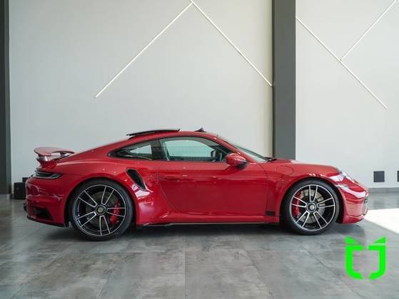 PORSCHE 911 2022