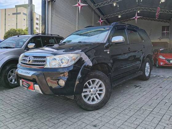 TOYOTA HILUX 2011
