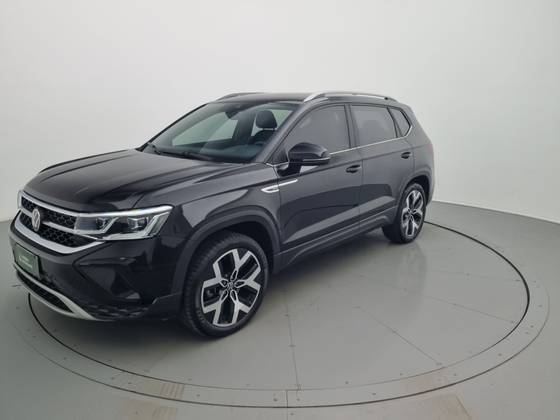 VOLKSWAGEN TAOS 2024