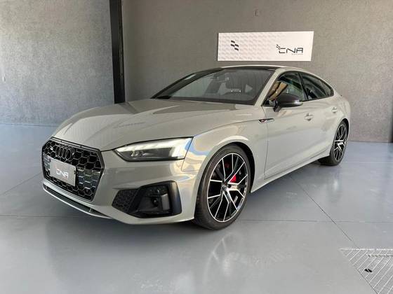 AUDI A5 2021