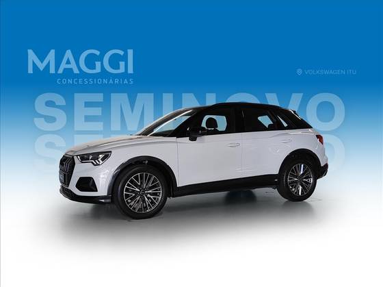 AUDI Q3 2021