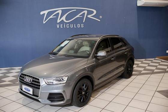 AUDI Q3 2019