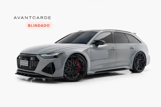 AUDI RS6 2022