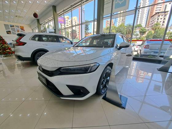 HONDA CIVIC 2024