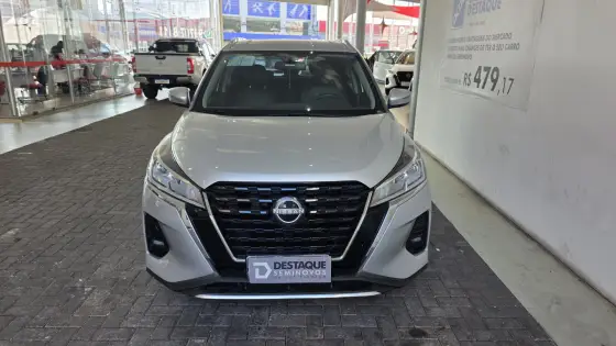 NISSAN KICKS 2023