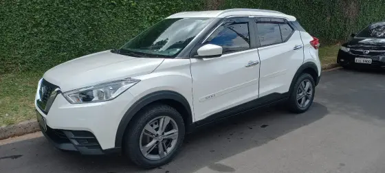 NISSAN KICKS 2018