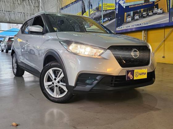 NISSAN KICKS 2020