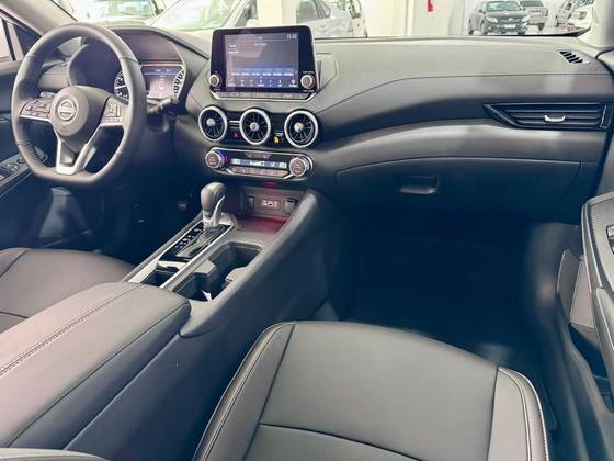 NISSAN SENTRA 2025