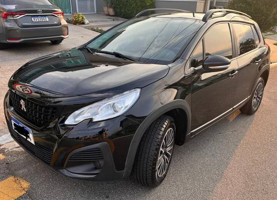 PEUGEOT 2008 2020