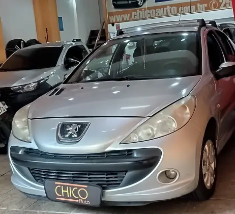 PEUGEOT 207 2010