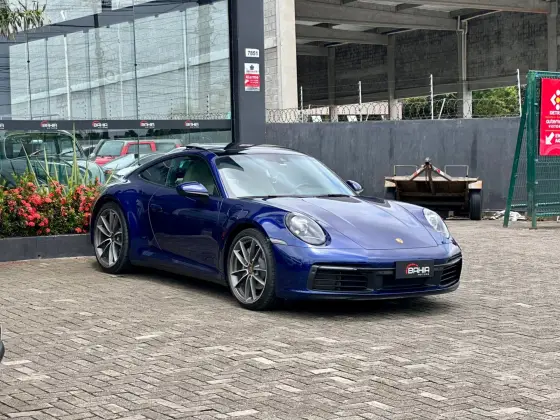 PORSCHE 911 2024