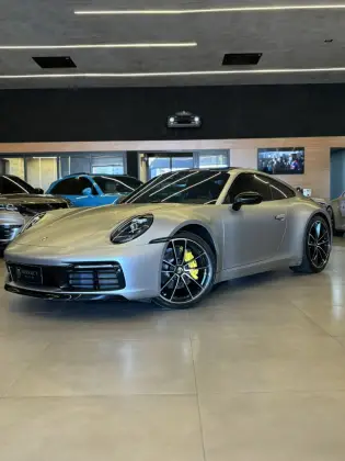PORSCHE 911 2021