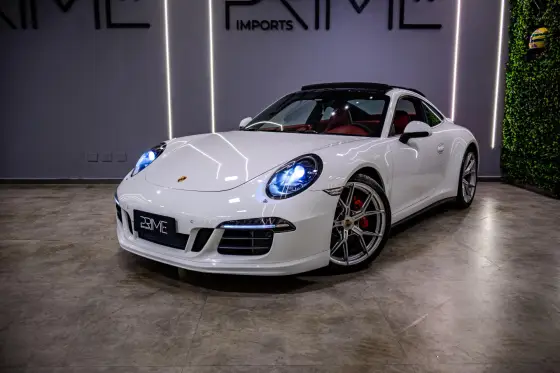 PORSCHE 911 2014