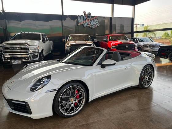PORSCHE 911 2021