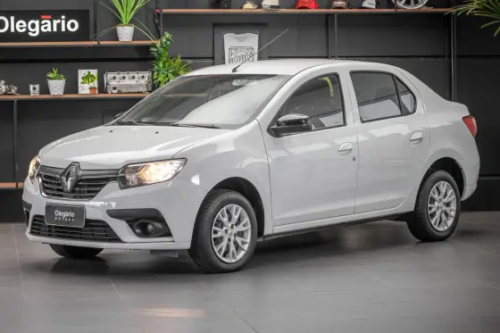 RENAULT LOGAN 2023