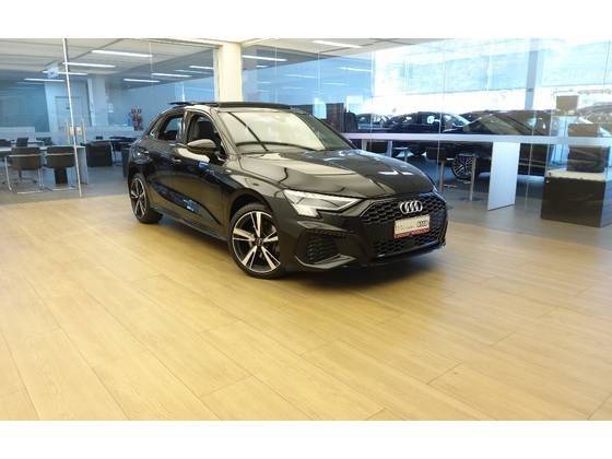 AUDI A3 2024