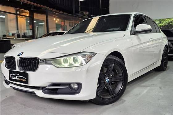 BMW 320i 2015