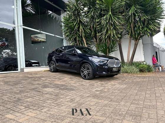 BMW X6 2022