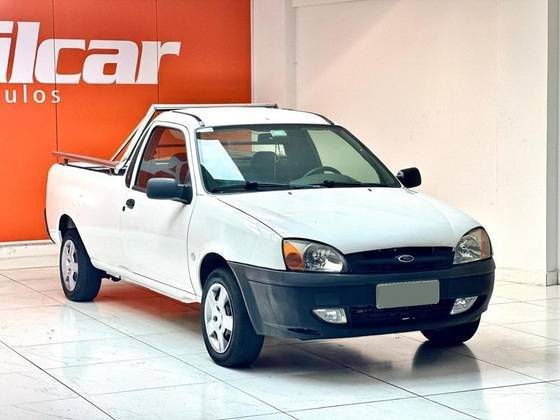 FORD COURIER 2012