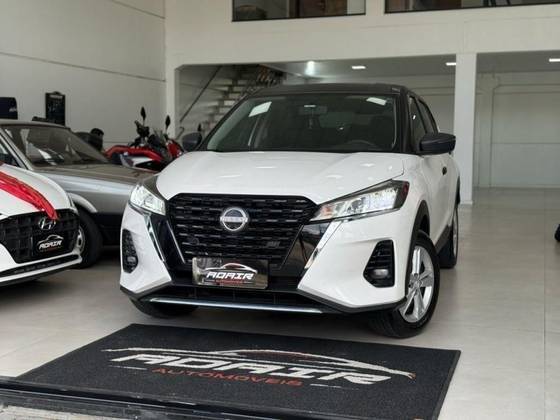 NISSAN KICKS 2024