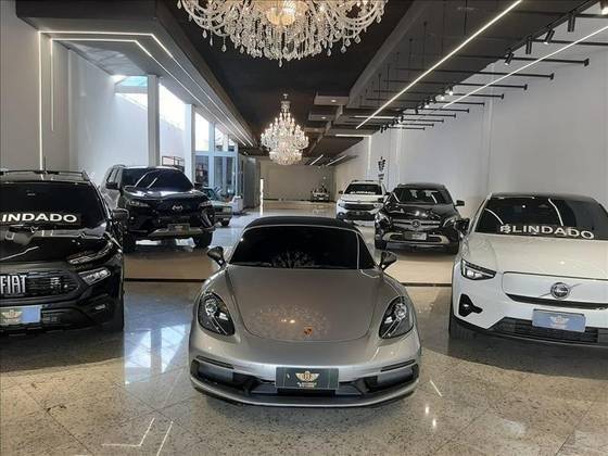 PORSCHE 718 2023