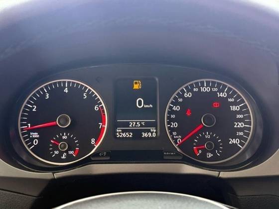 VOLKSWAGEN FOX 2020
