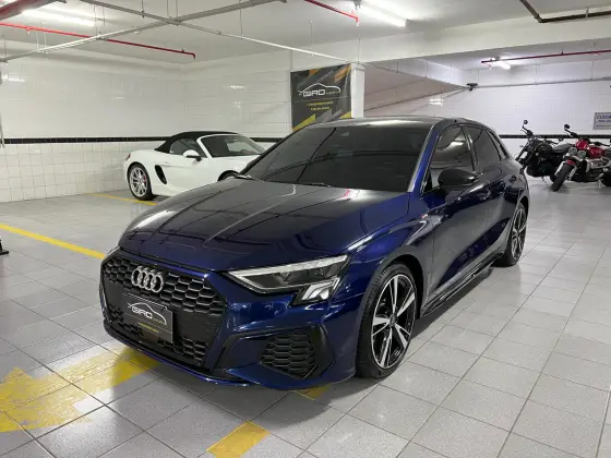 AUDI A3 2024